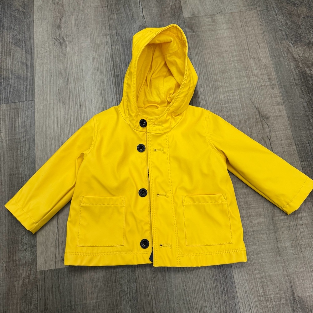 Gap Baby Rain Coat 6-12m